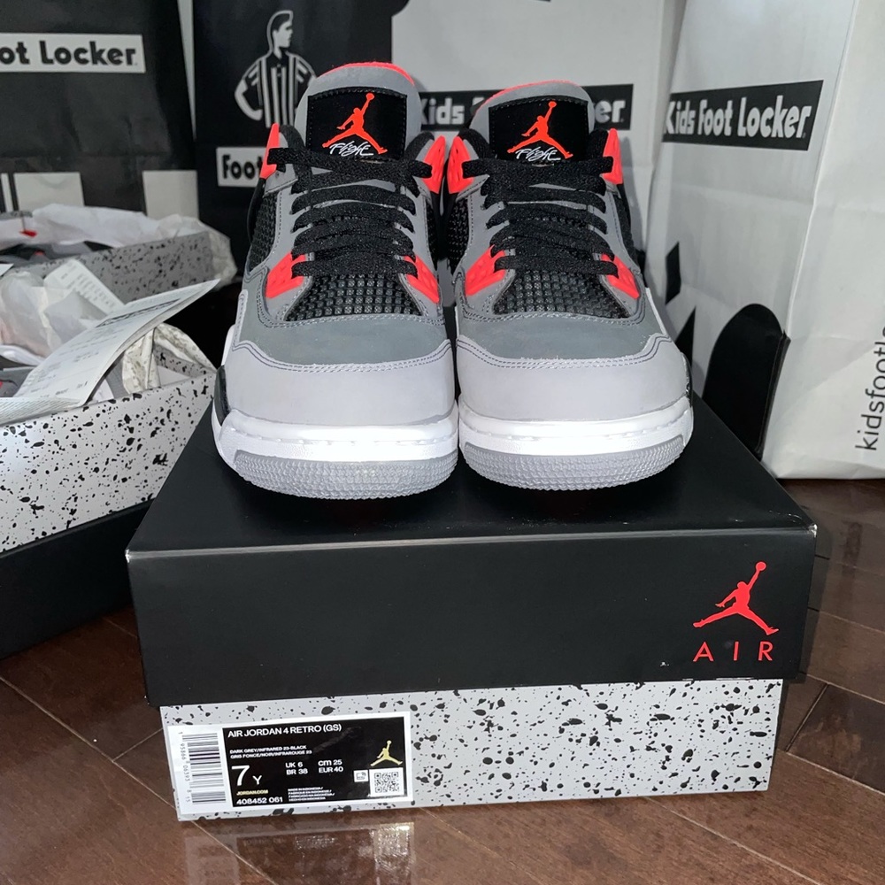 Jordan 4 Infared - Picture 9 of 12